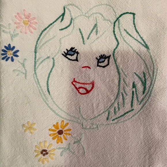 Set of 3 vintage embroidered tea towels - Picture 6 of 7